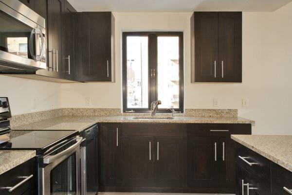 29 1ST ST Unit: 807