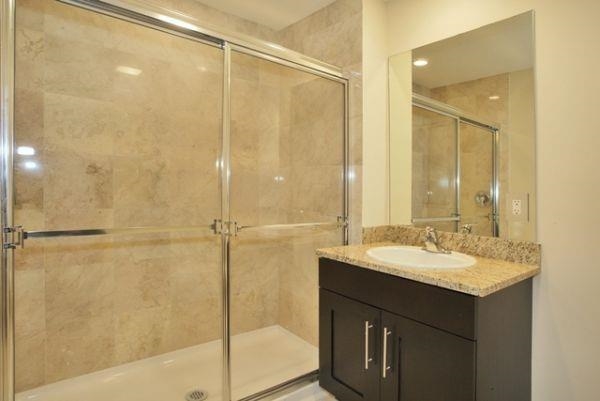 29 1ST ST Unit: 807