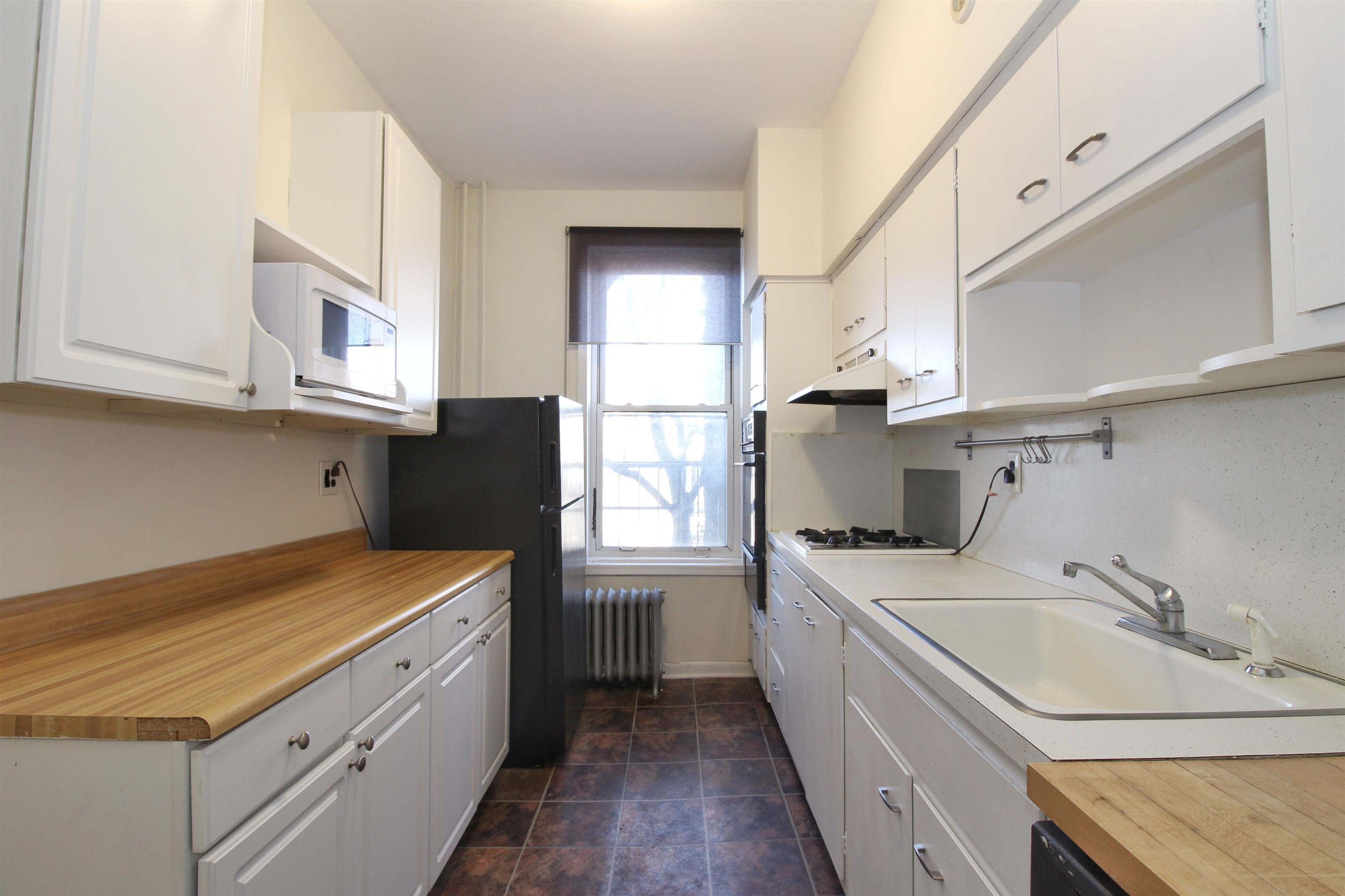 704 WASHINGTON ST Unit: 3