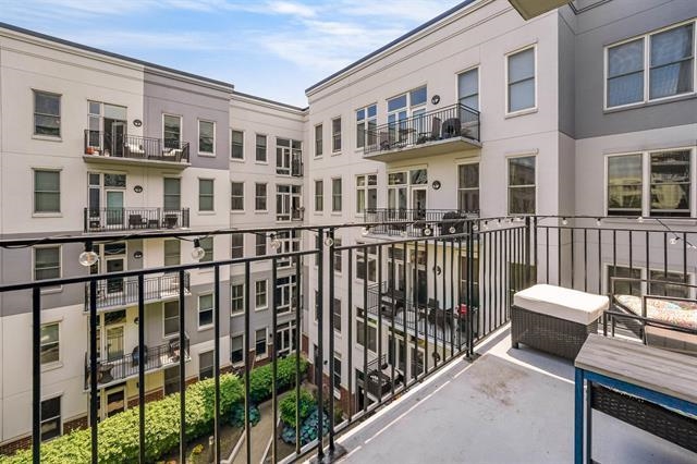 1100 ADAMS ST Unit: 513