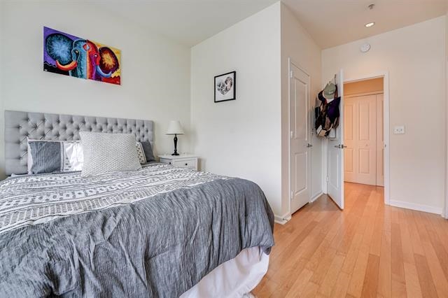 1100 ADAMS ST Unit: 513