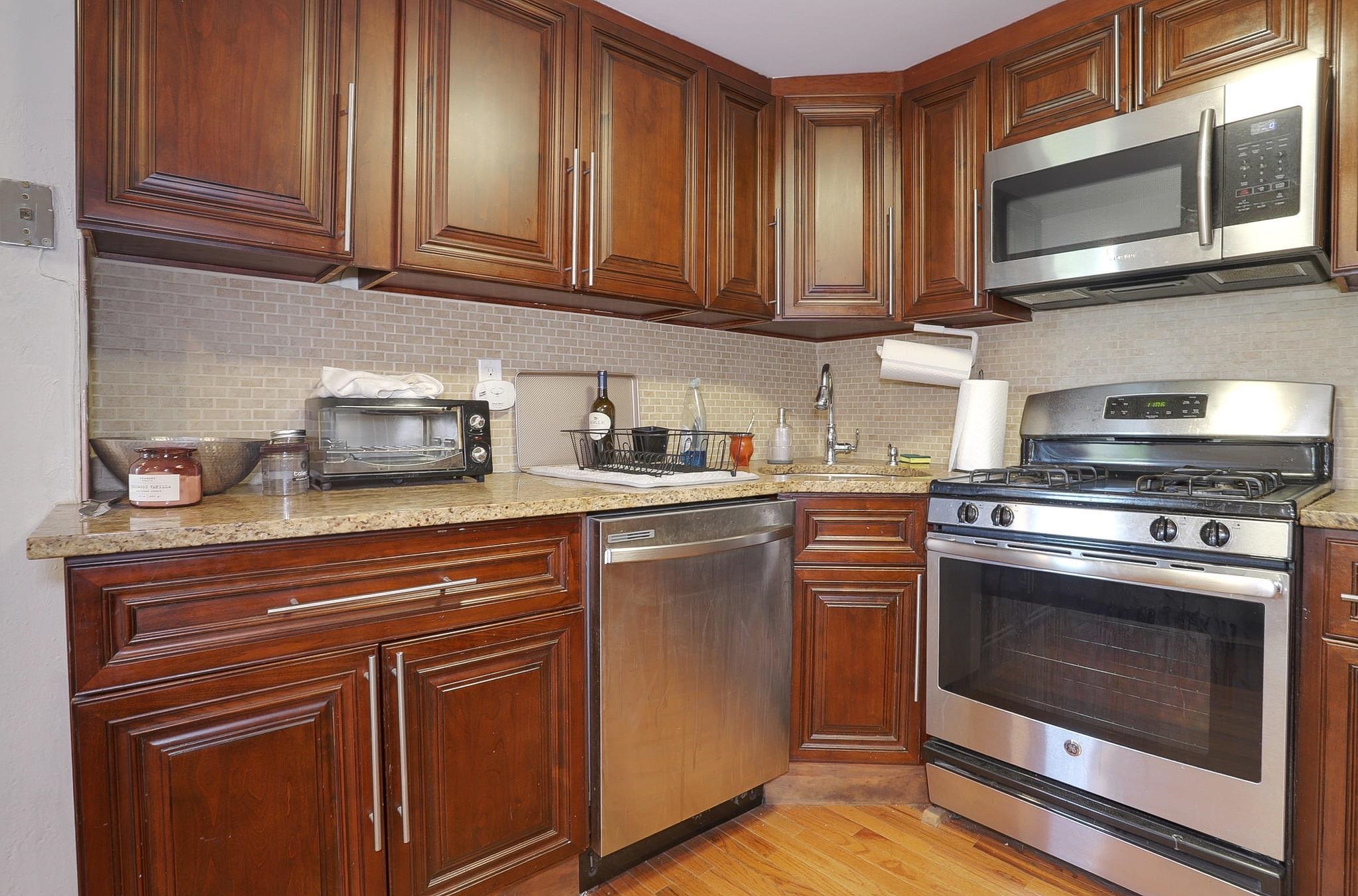 419 GARDEN ST Unit: 3