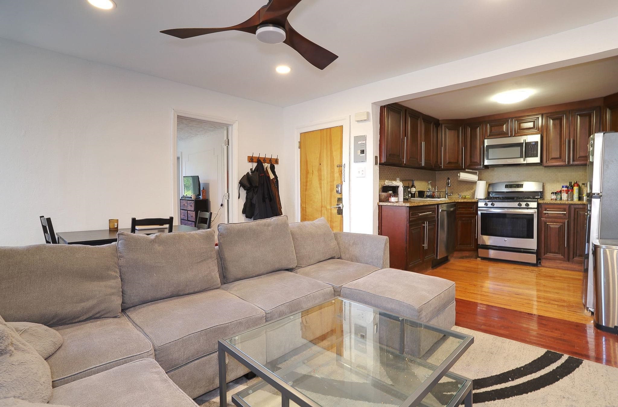 419 GARDEN ST Unit: 3