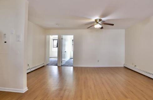 136 ESSEX ST Unit: 3