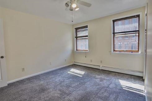 136 ESSEX ST Unit: 3