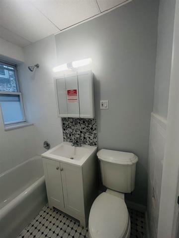 3718 PARK AVE Unit: C1