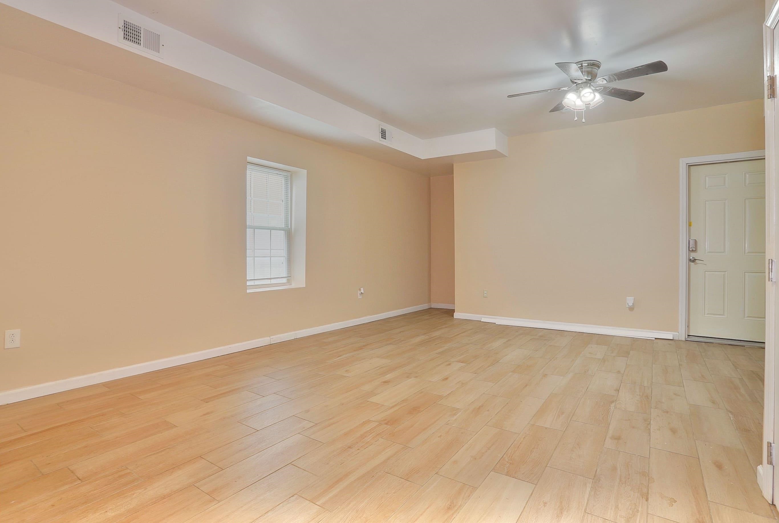 249 WINFIELD AVE Unit: A
