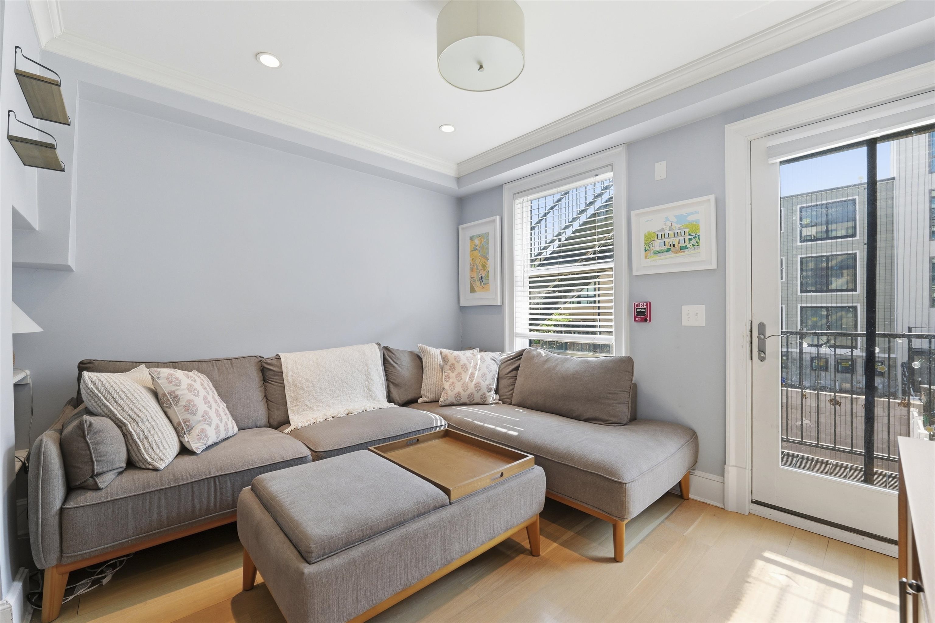 529 JEFFERSON ST Unit: 2