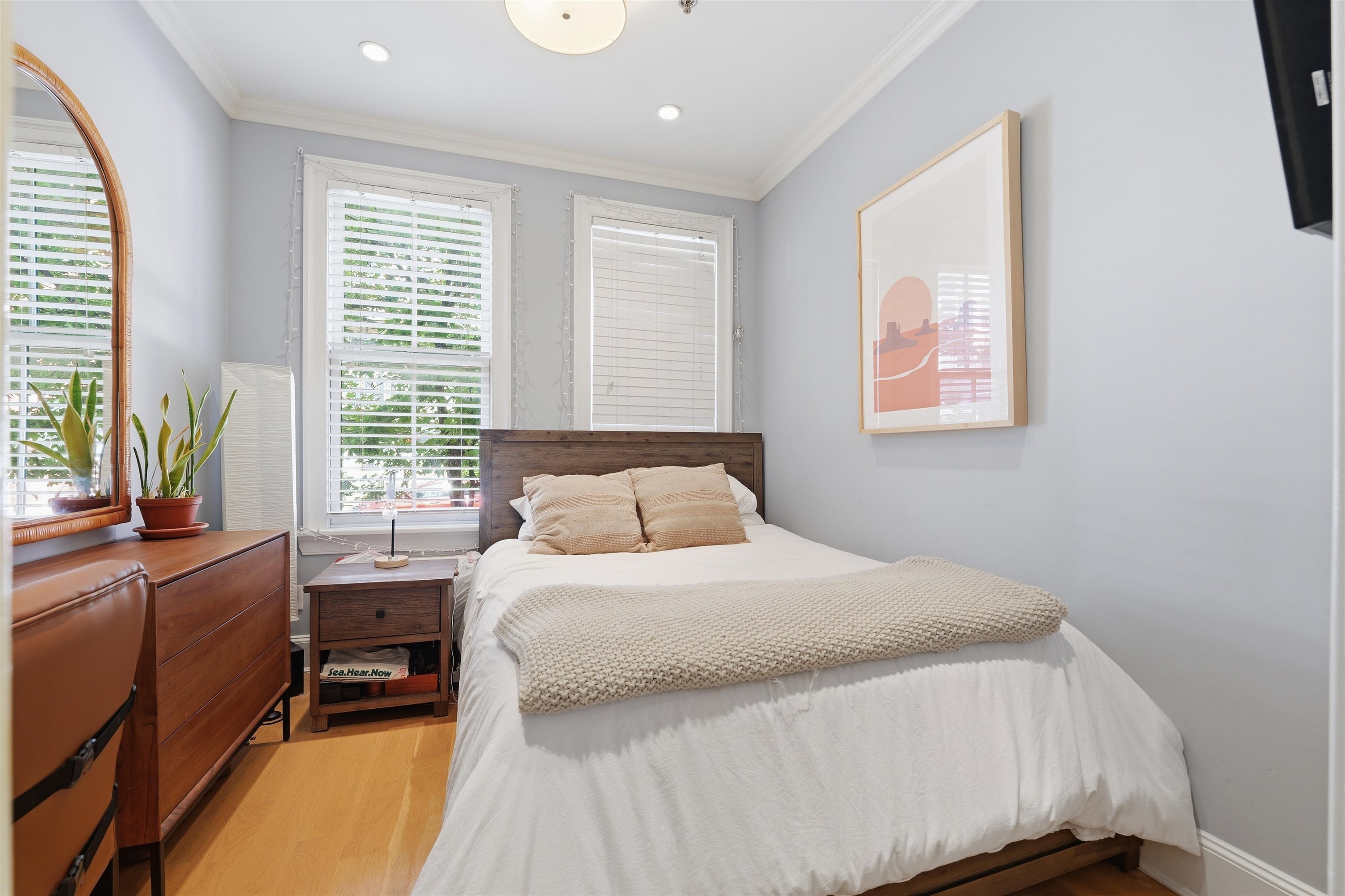 529 JEFFERSON ST Unit: 2