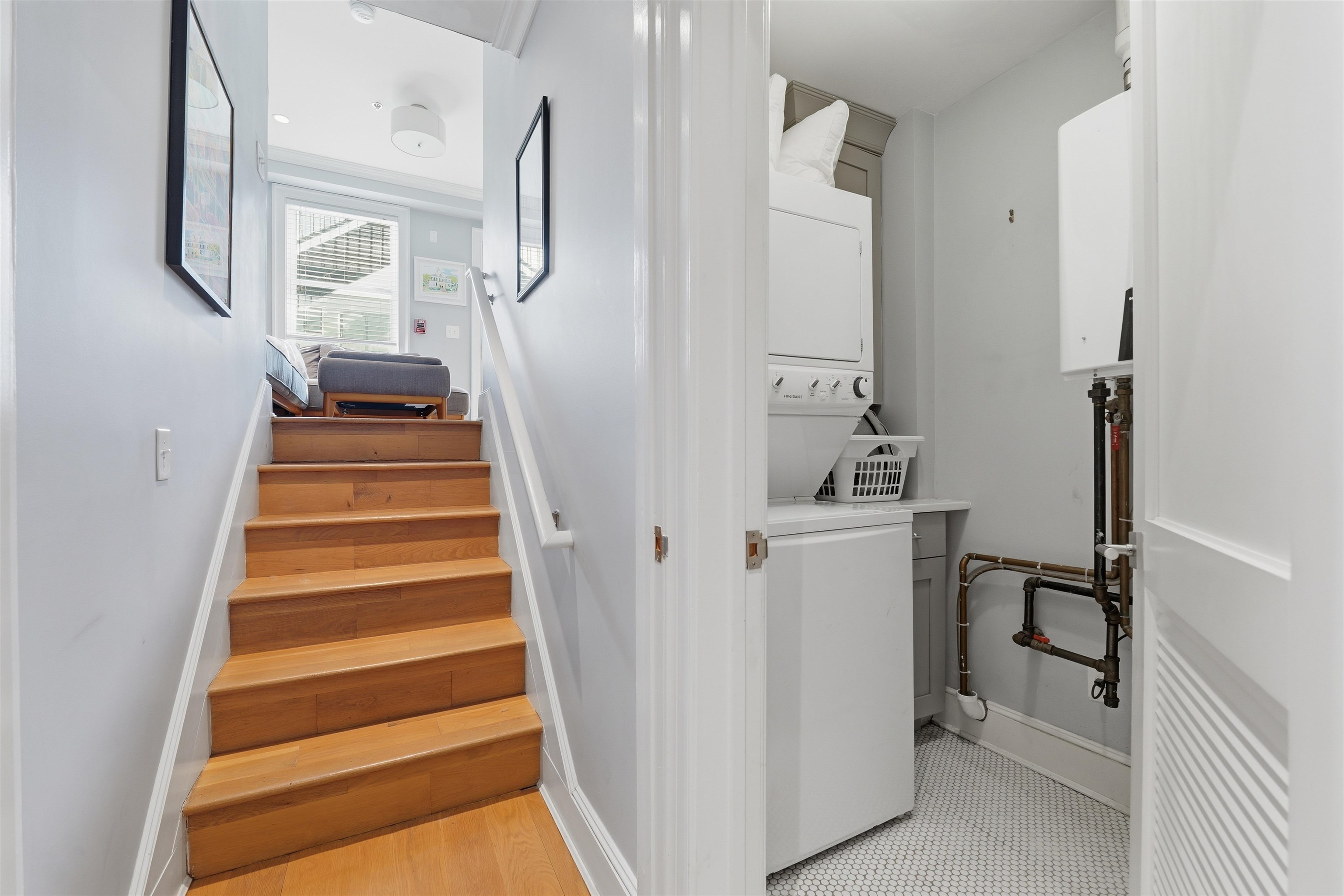 529 JEFFERSON ST Unit: 2