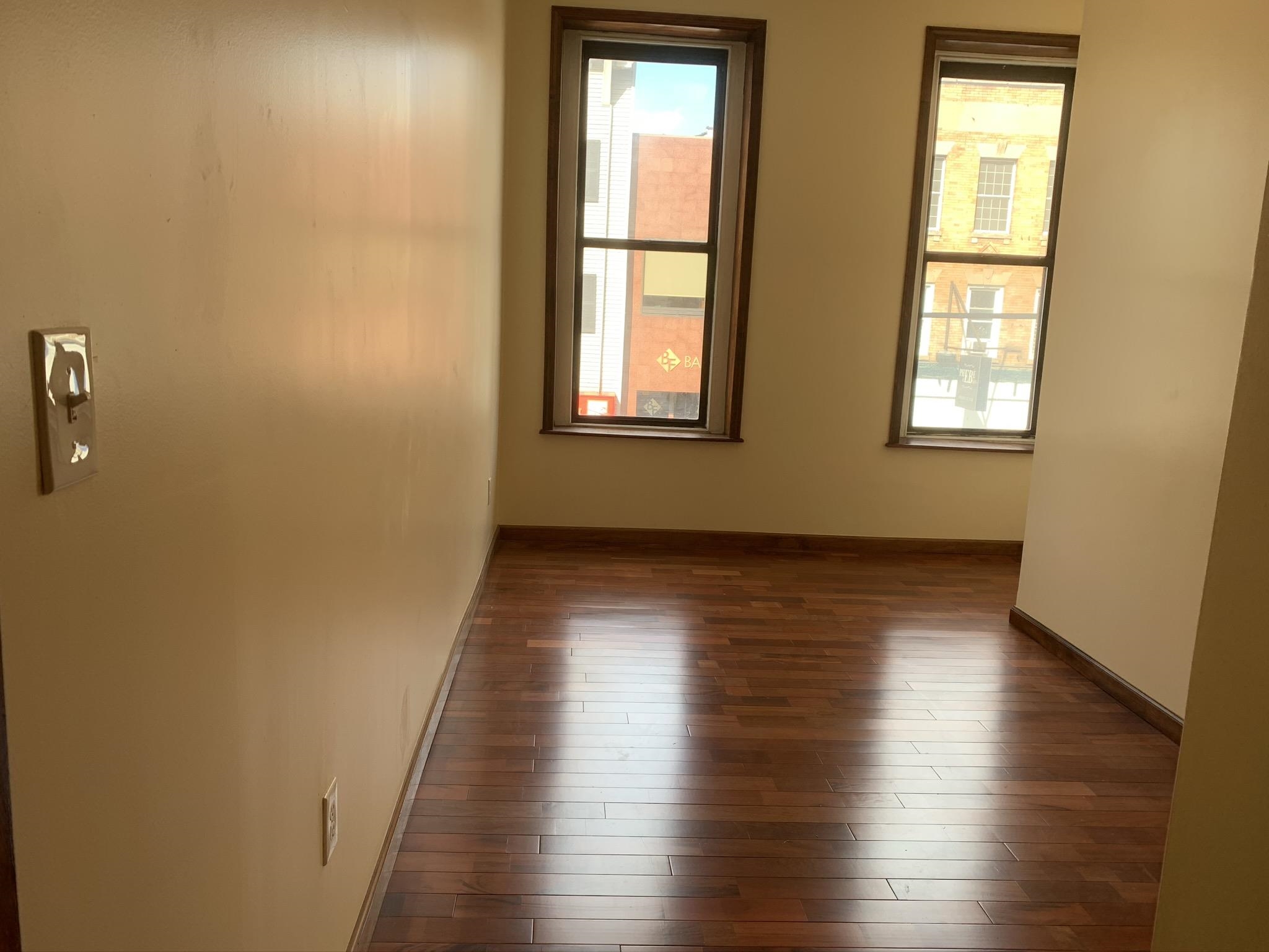 651 NEWARK AVE Unit: 1