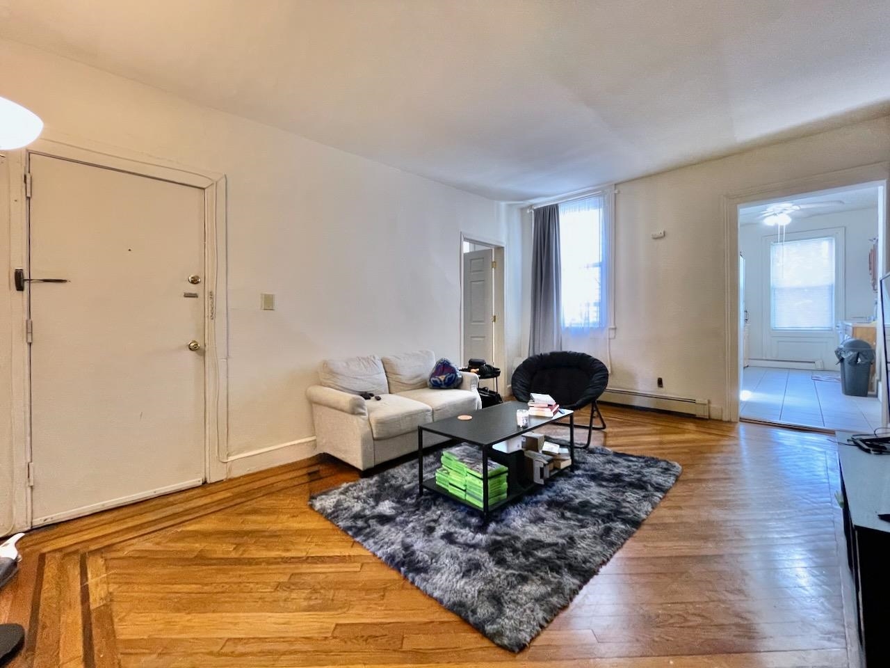 209 OGDEN AVE Unit: 2