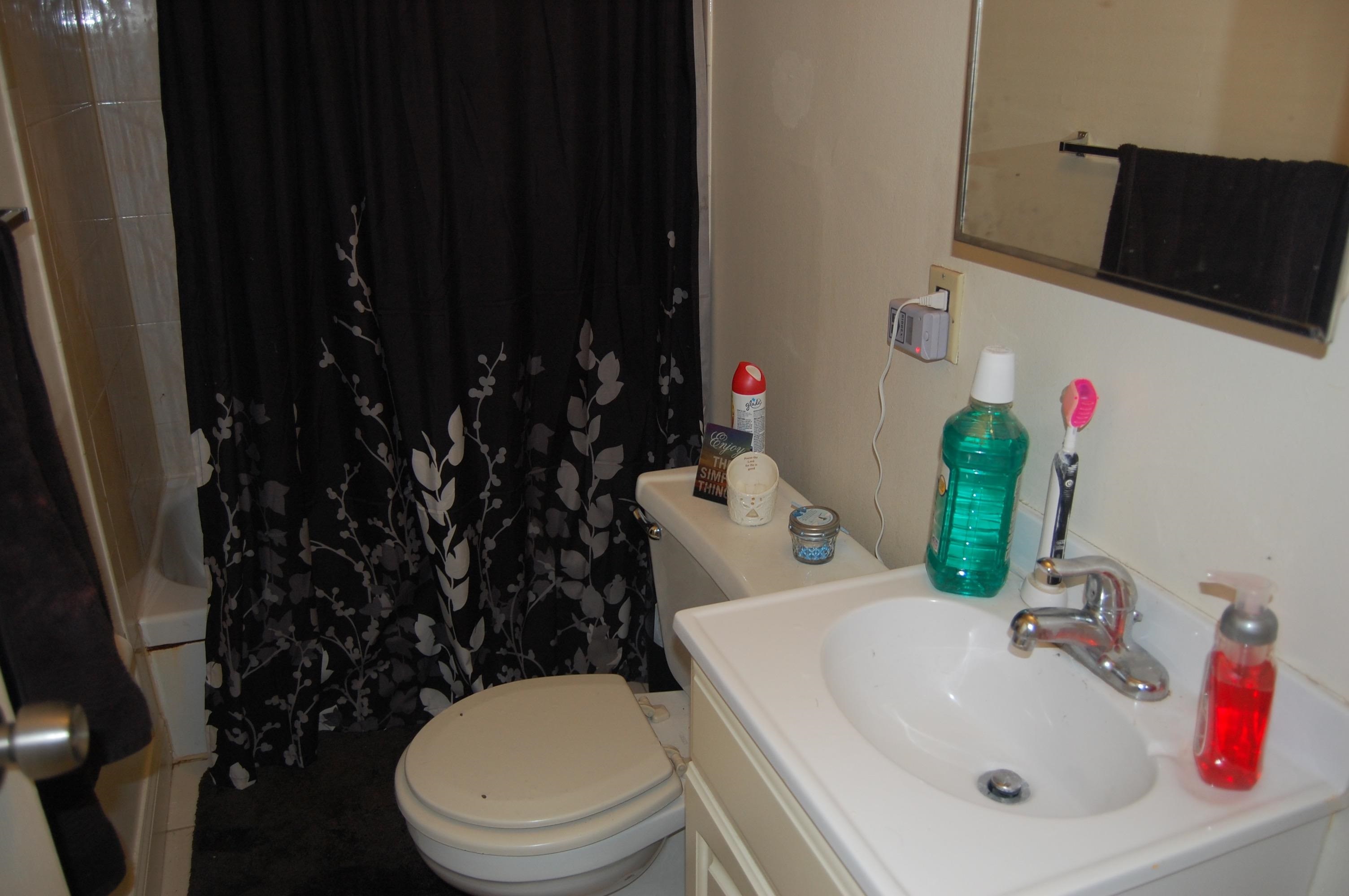 106 11TH ST Unit: 12