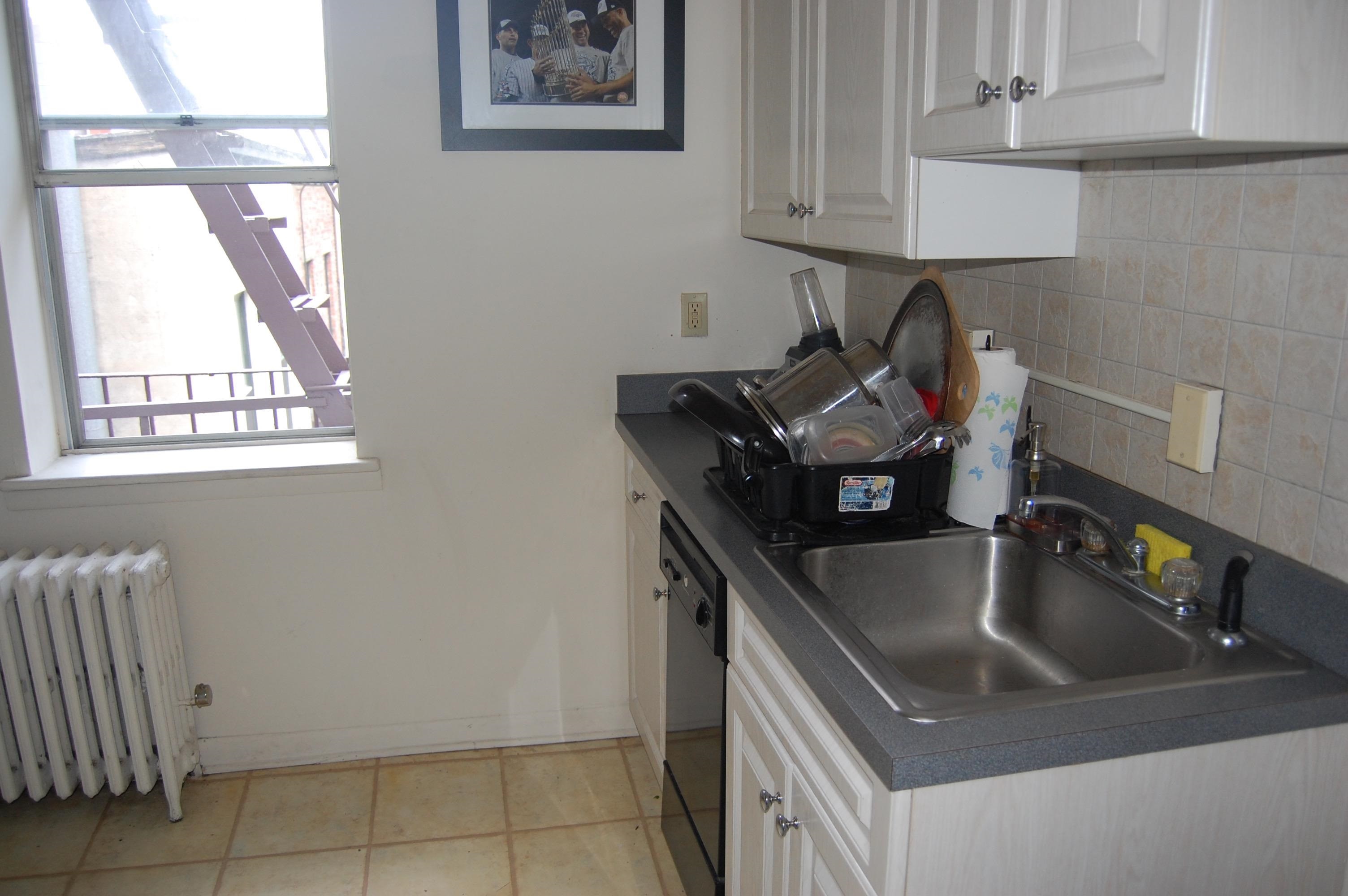 106 11TH ST Unit: 12