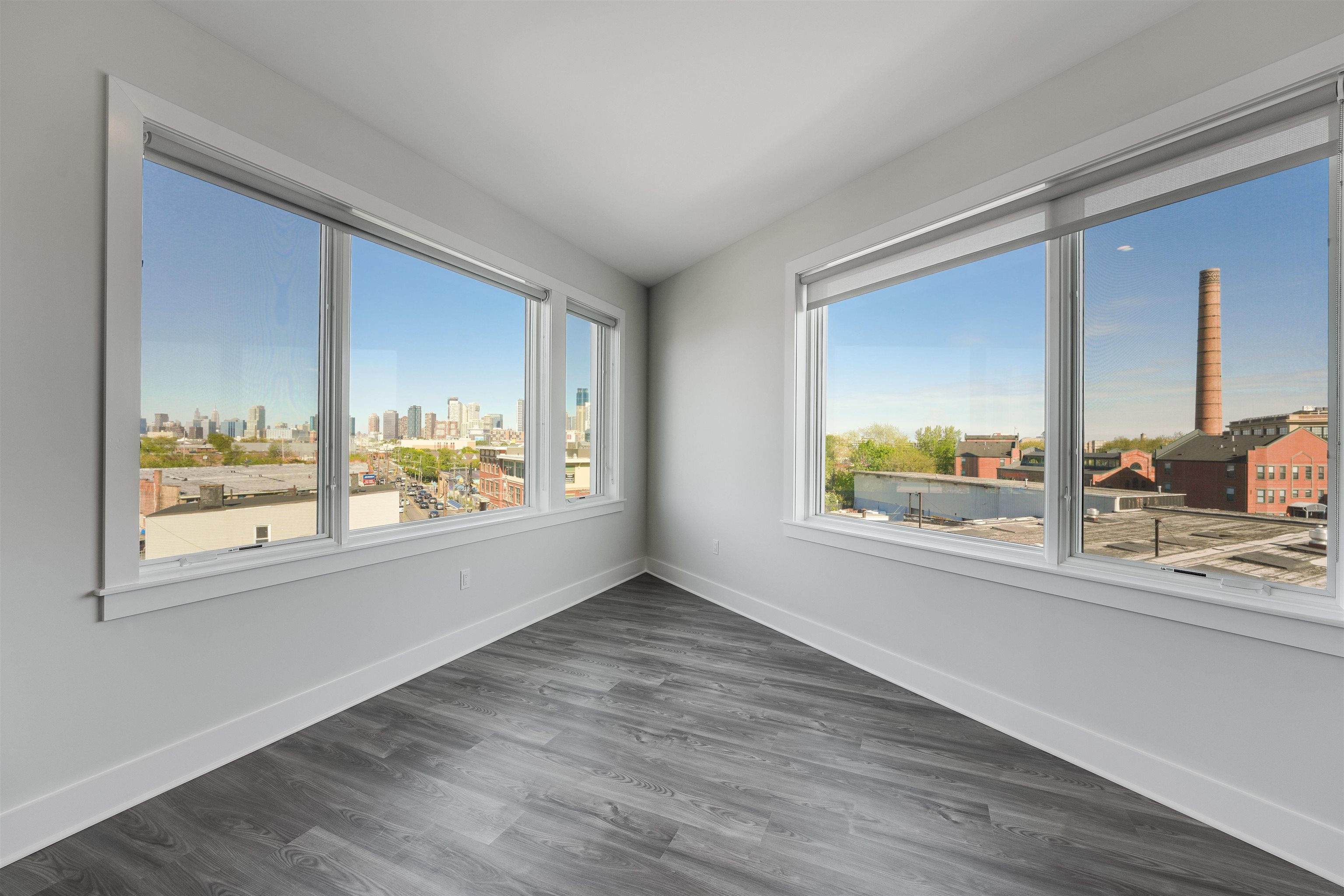 658 GRAND ST Unit: 303
