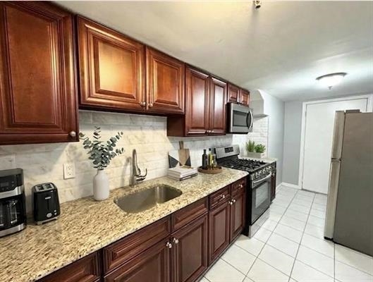 321 64TH ST Unit: G