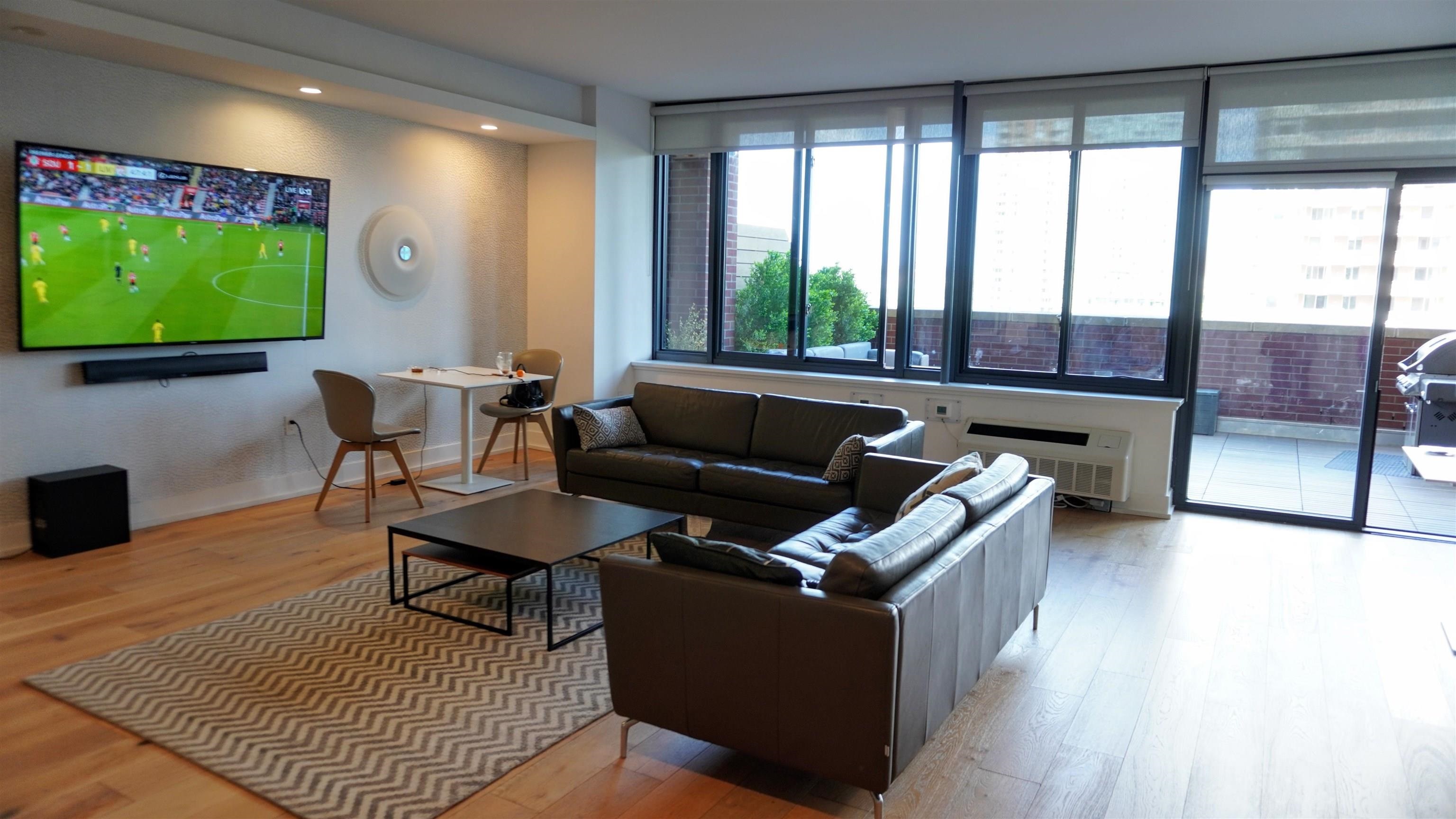 389 WASHINGTON ST Unit: 11D