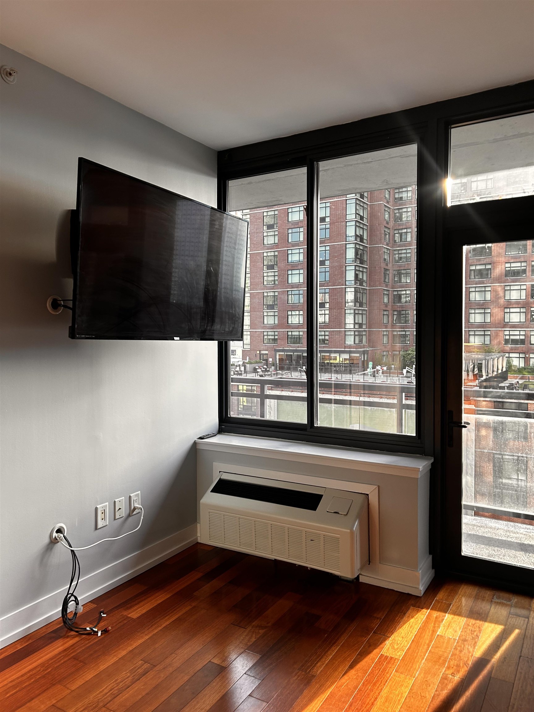 389 WASHINGTON ST Unit: 11D