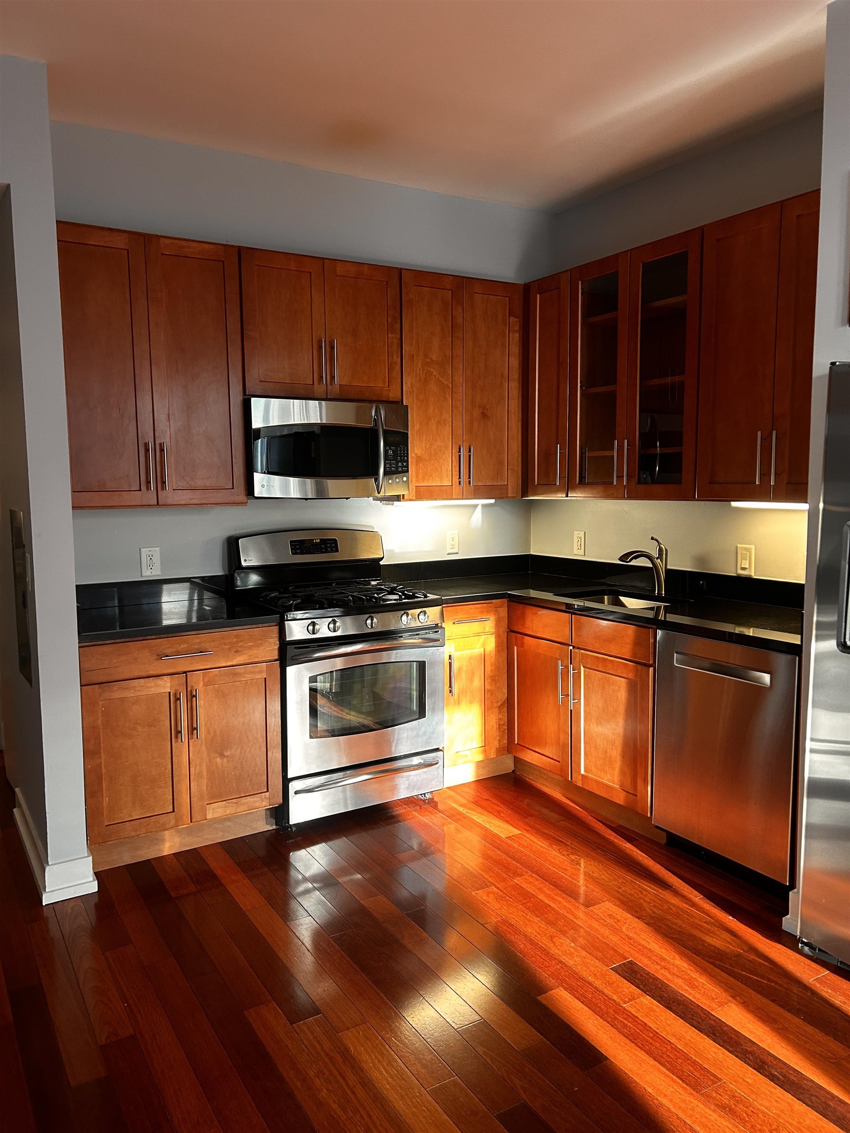 389 WASHINGTON ST Unit: 11D