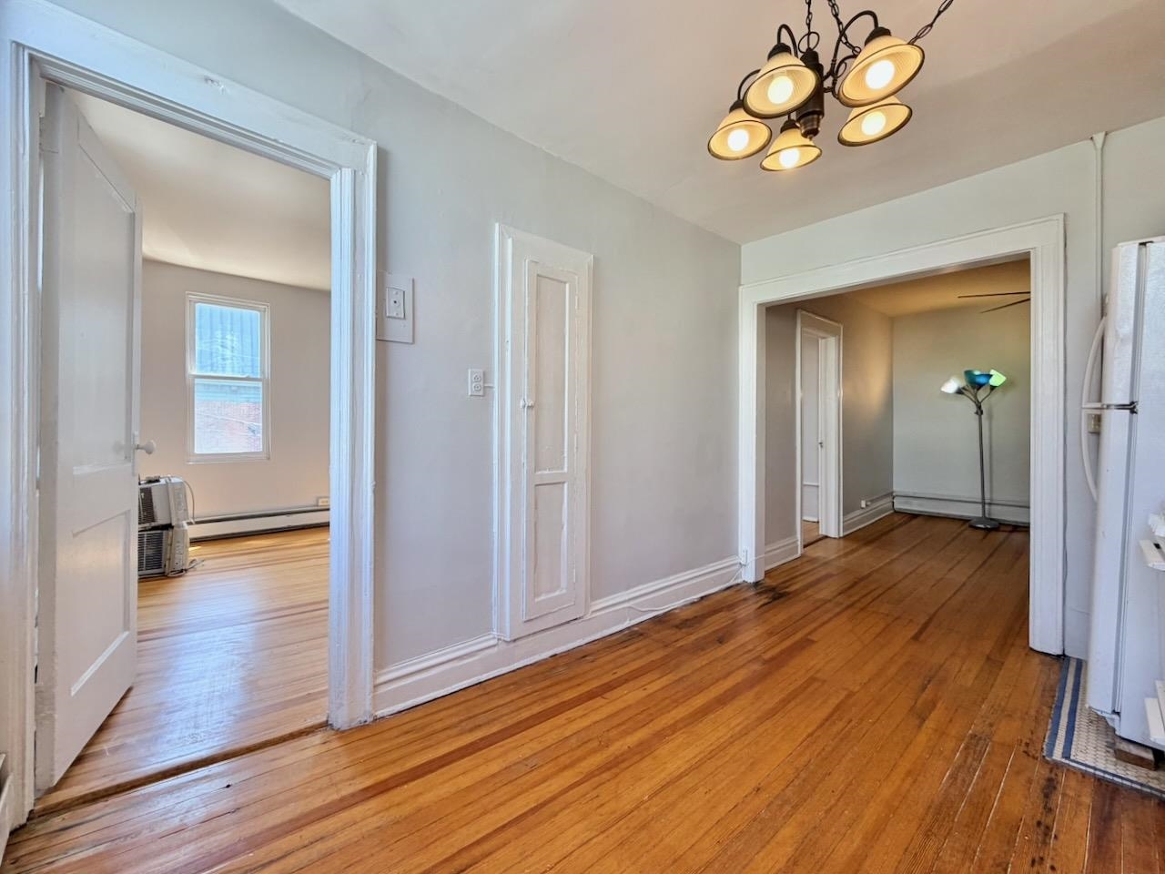 409 MONMOUTH ST Unit: 3