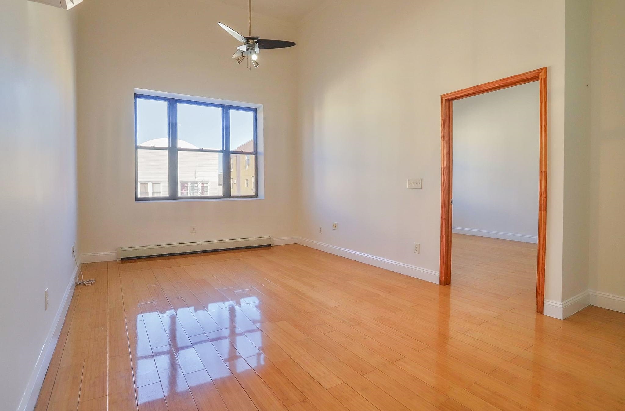 410 CENTRAL AVE Unit: 2D