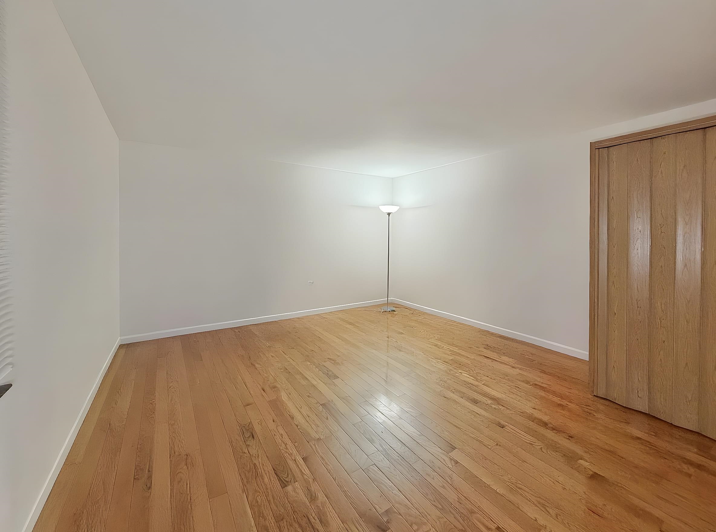 56 68TH ST Unit: 3