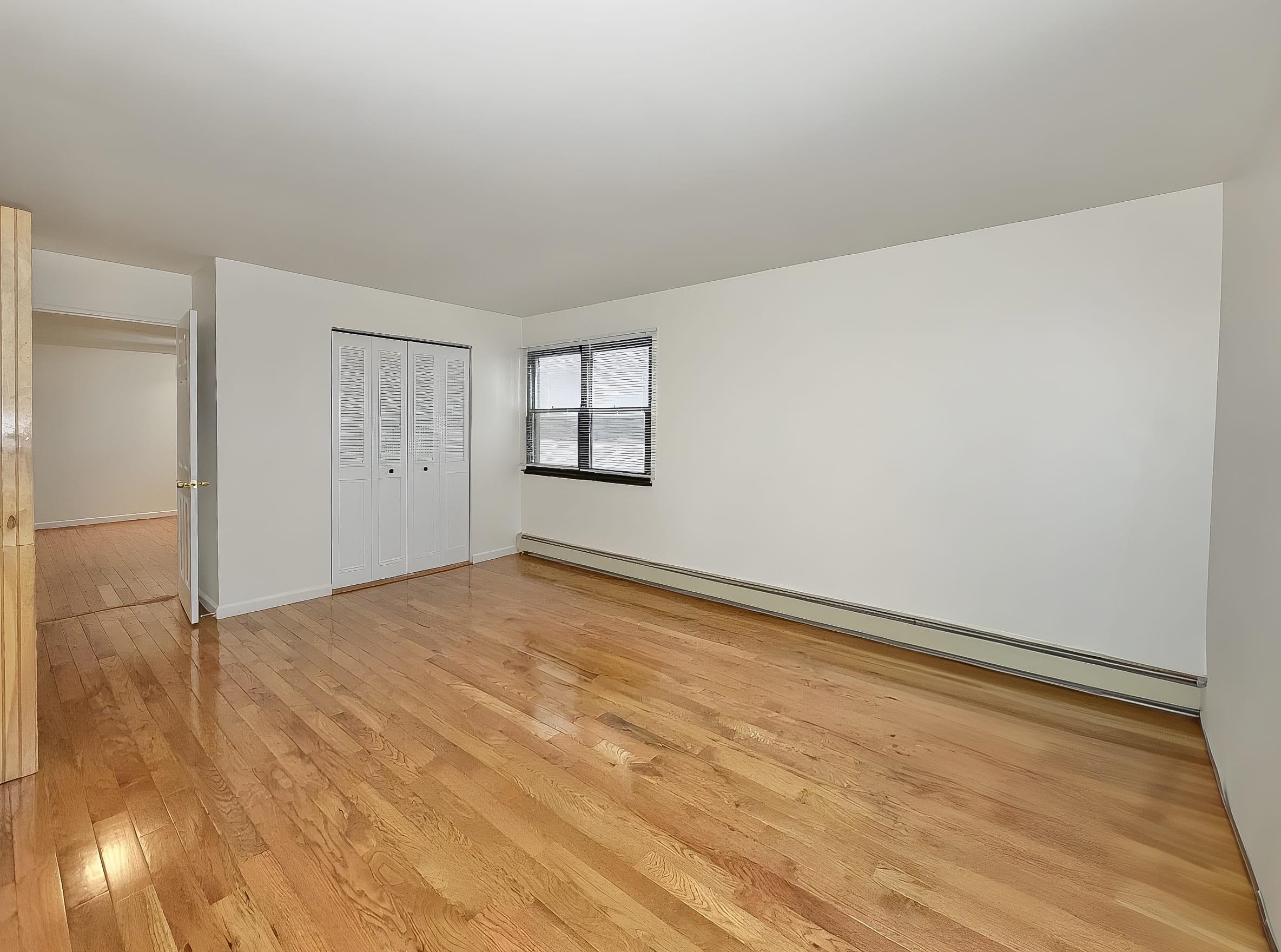 56 68TH ST Unit: 3