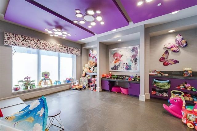100 ETON ROW Unit: 204
