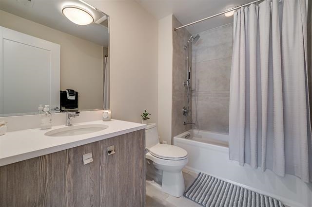 100 ETON ROW Unit: 204