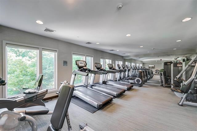 100 ETON ROW Unit: 204