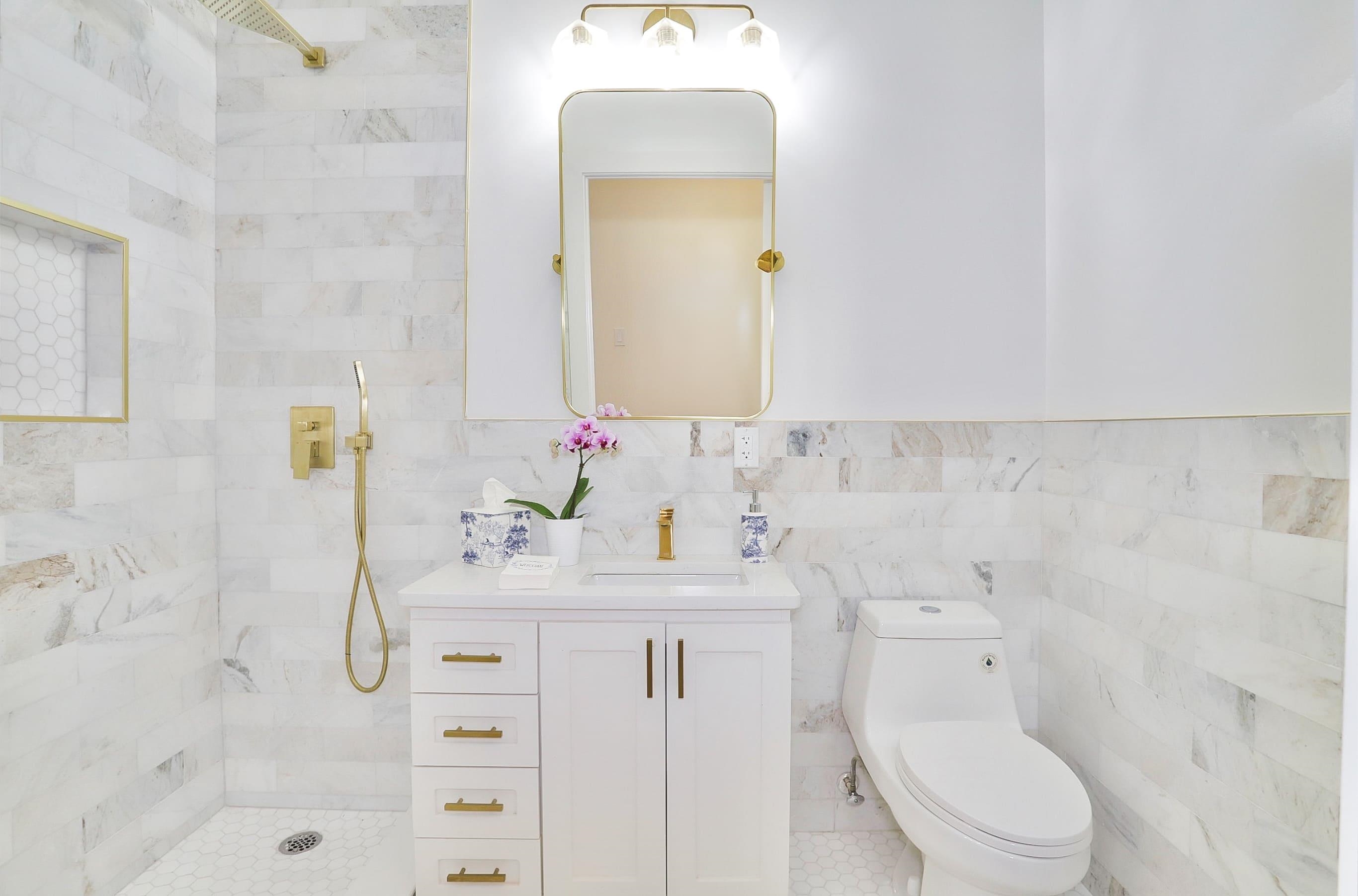 842 PARK AVE Unit: 302
