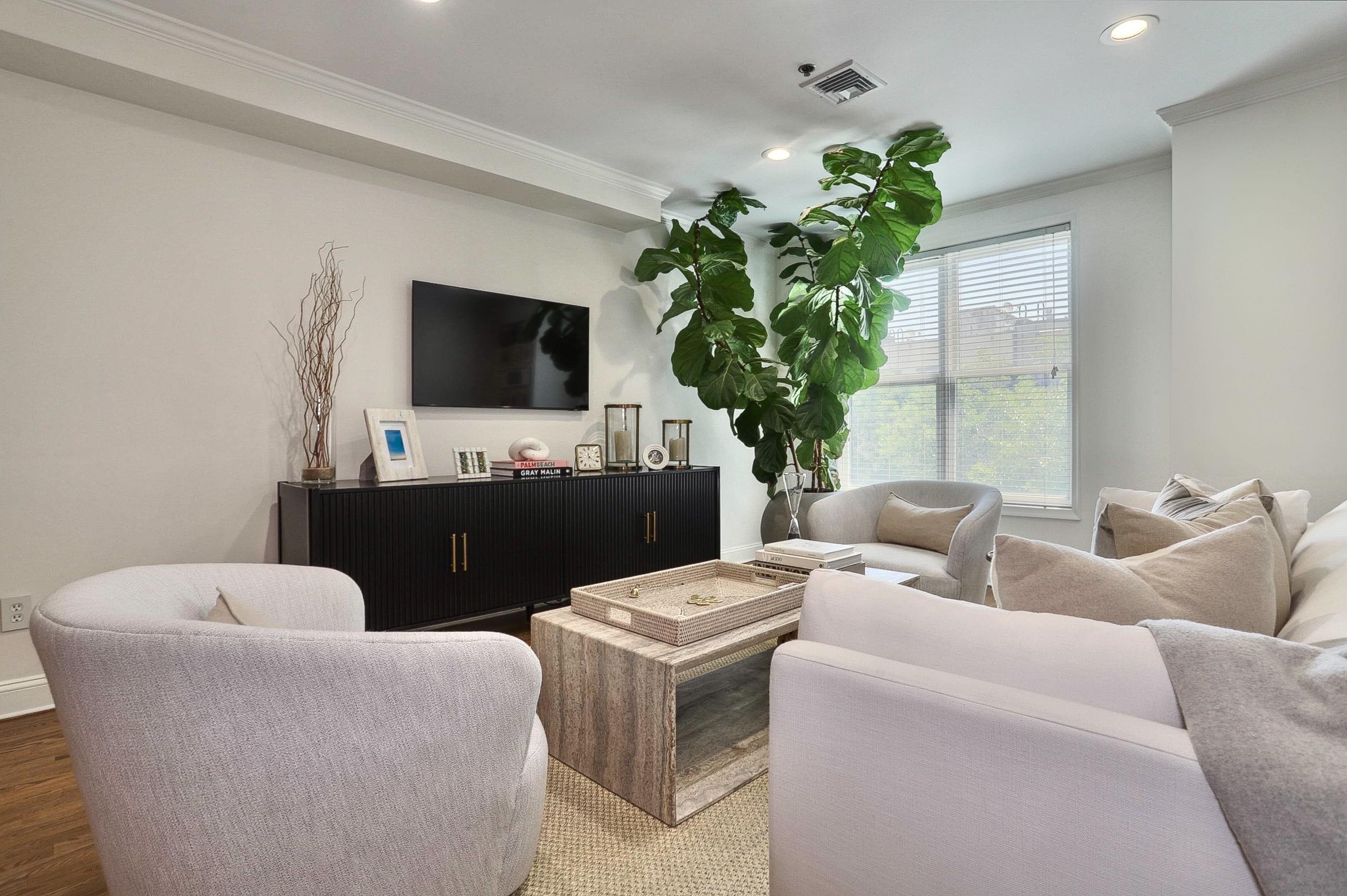 725 JEFFERSON ST Unit: 28