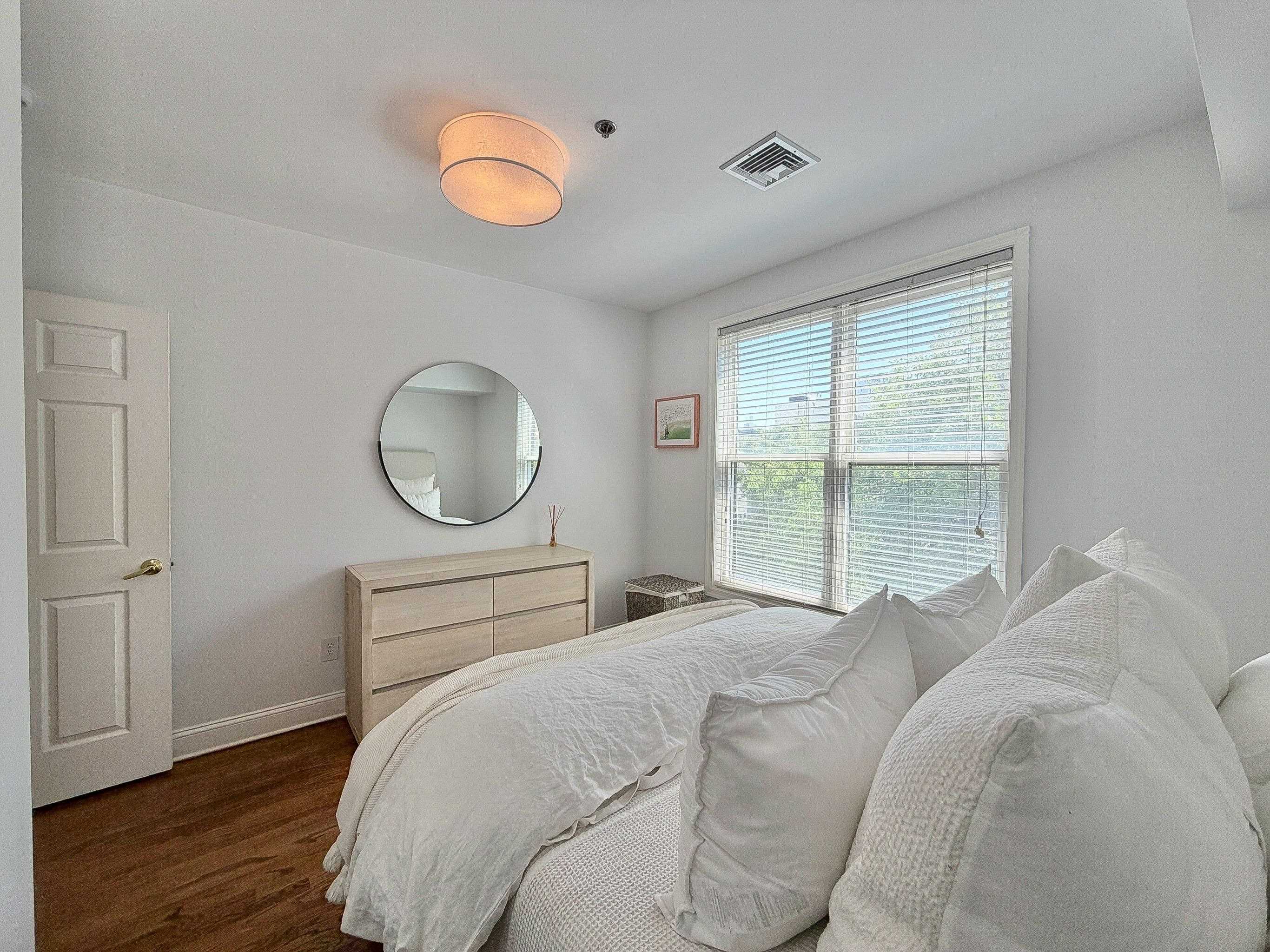 725 JEFFERSON ST Unit: 28