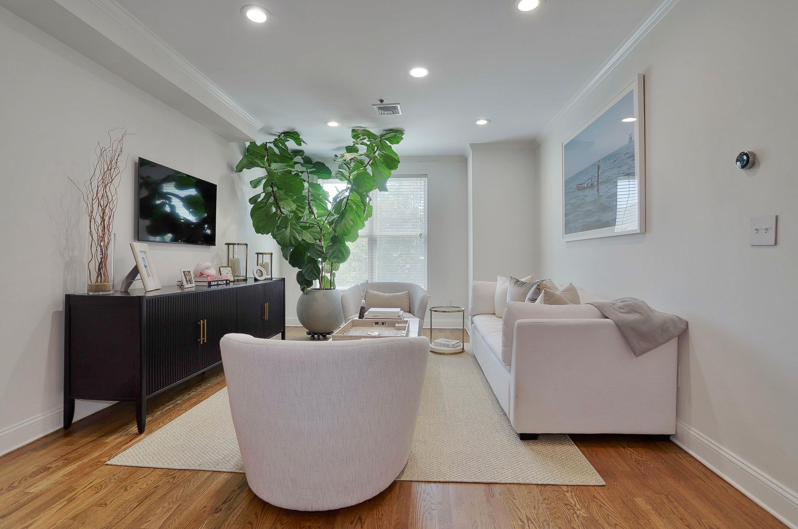 725 JEFFERSON ST Unit: 28