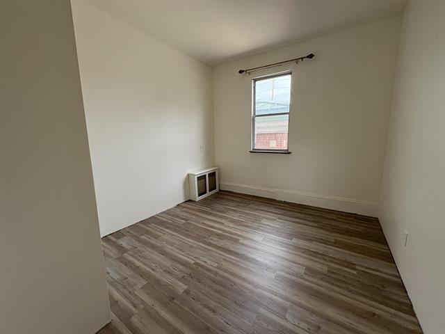 589 PALISADE AVE Unit: 2