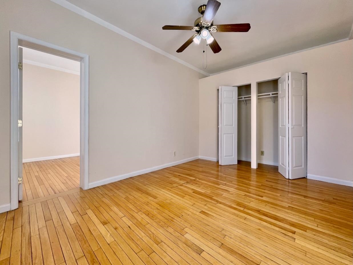 1614 SUMMIT AVE Unit: 4