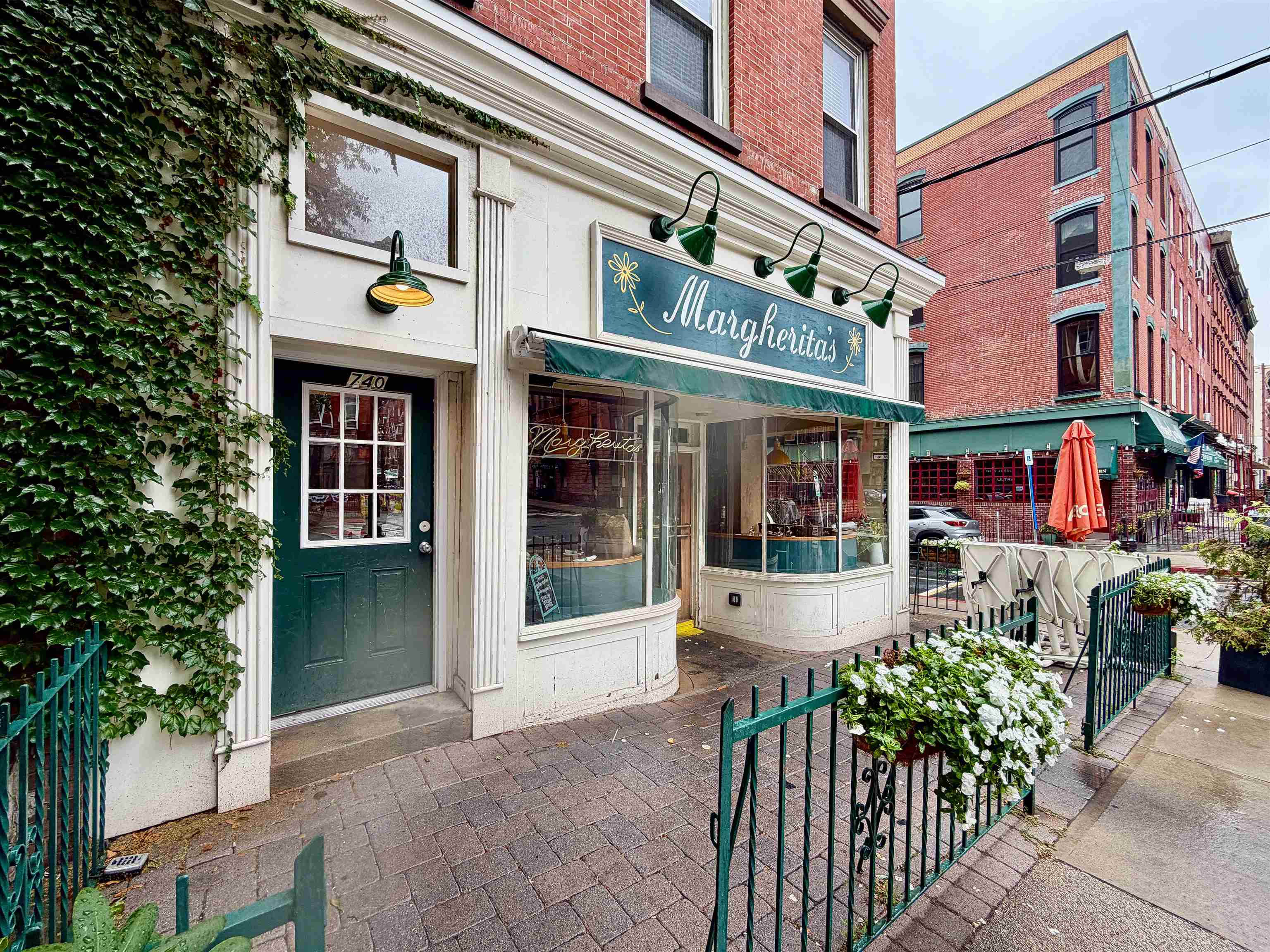 740 WASHINGTON ST Unit: 6