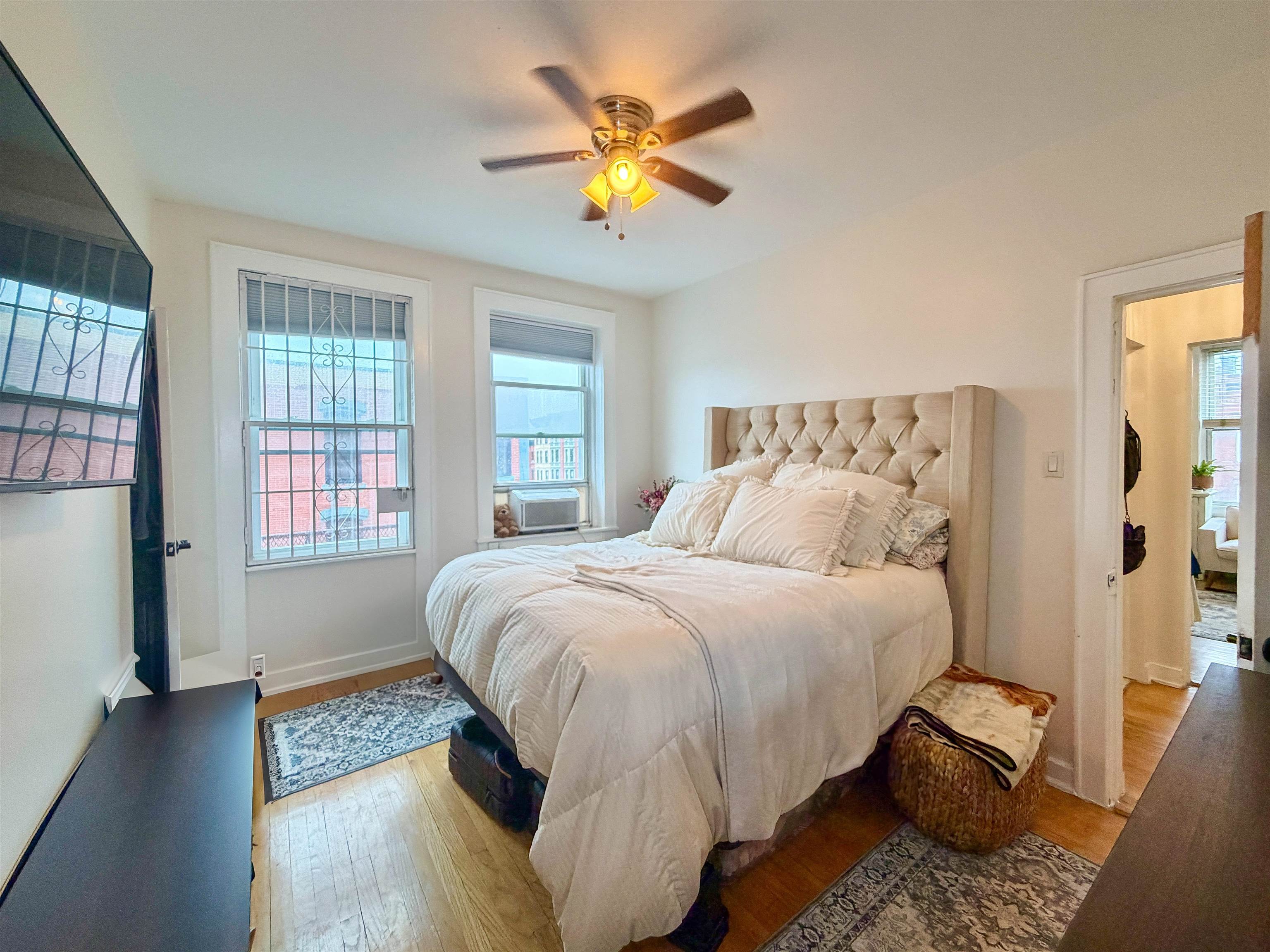 740 WASHINGTON ST Unit: 6