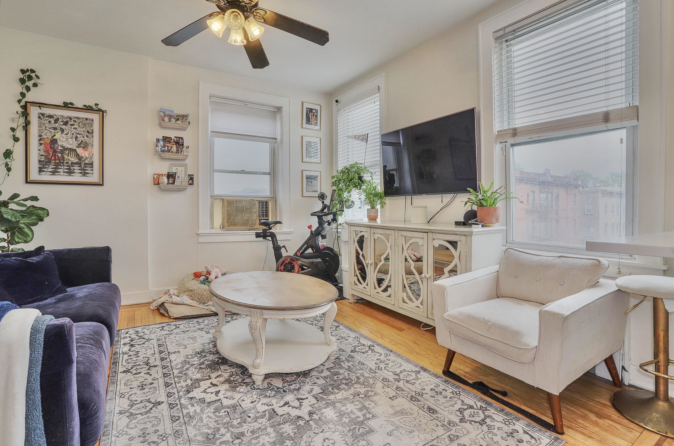 740 WASHINGTON ST Unit: 6