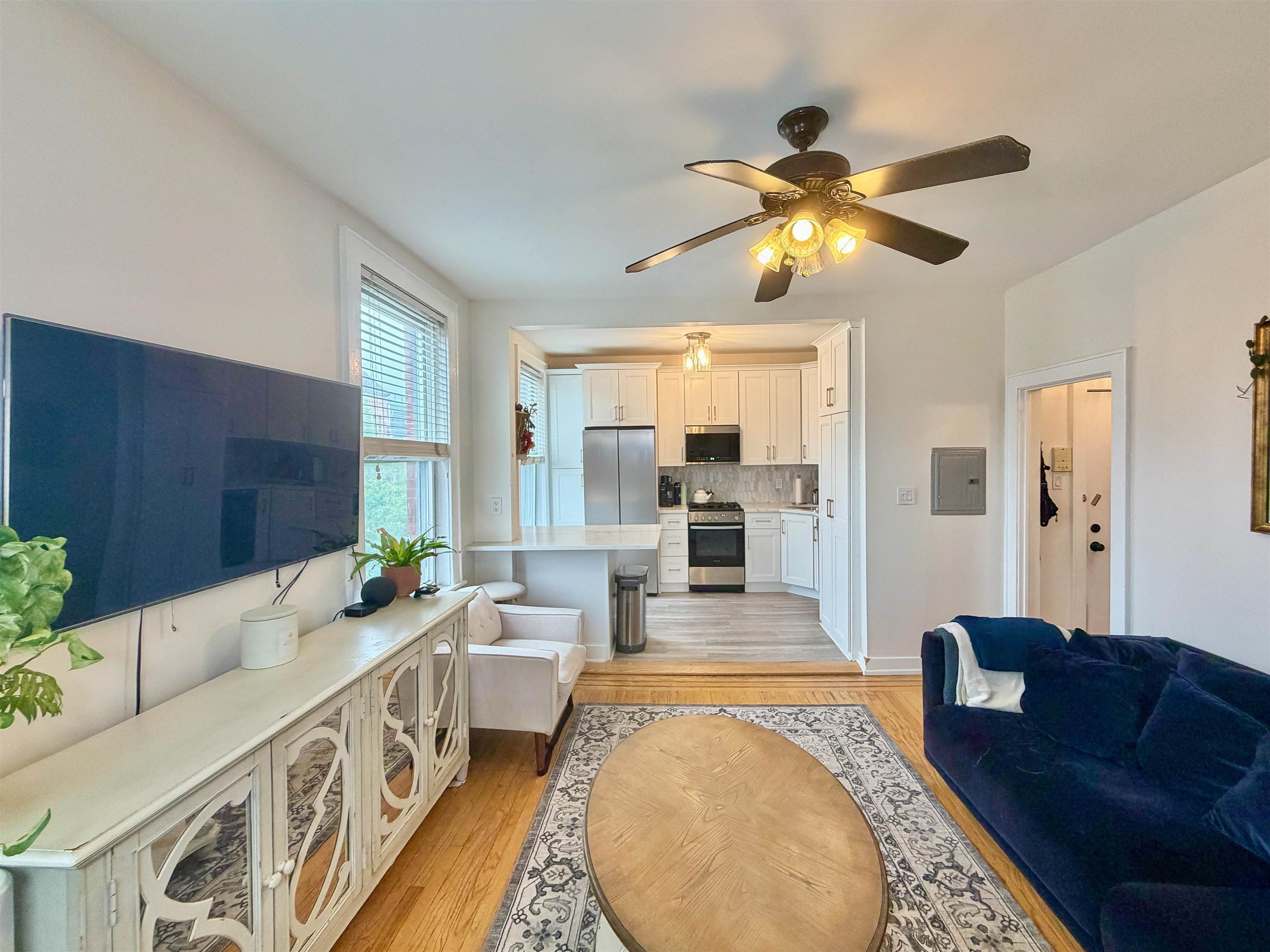 740 WASHINGTON ST Unit: 6