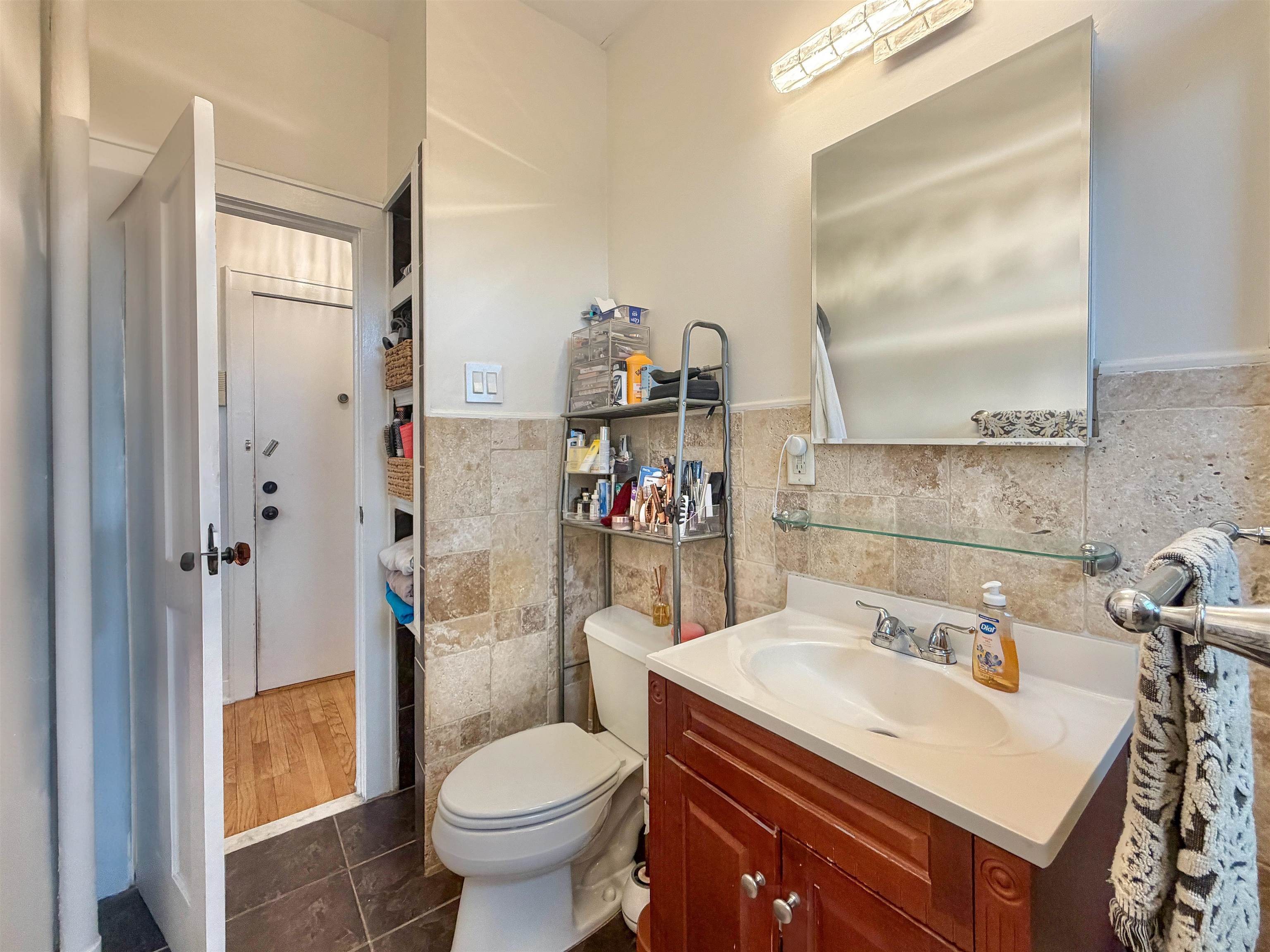 740 WASHINGTON ST Unit: 6