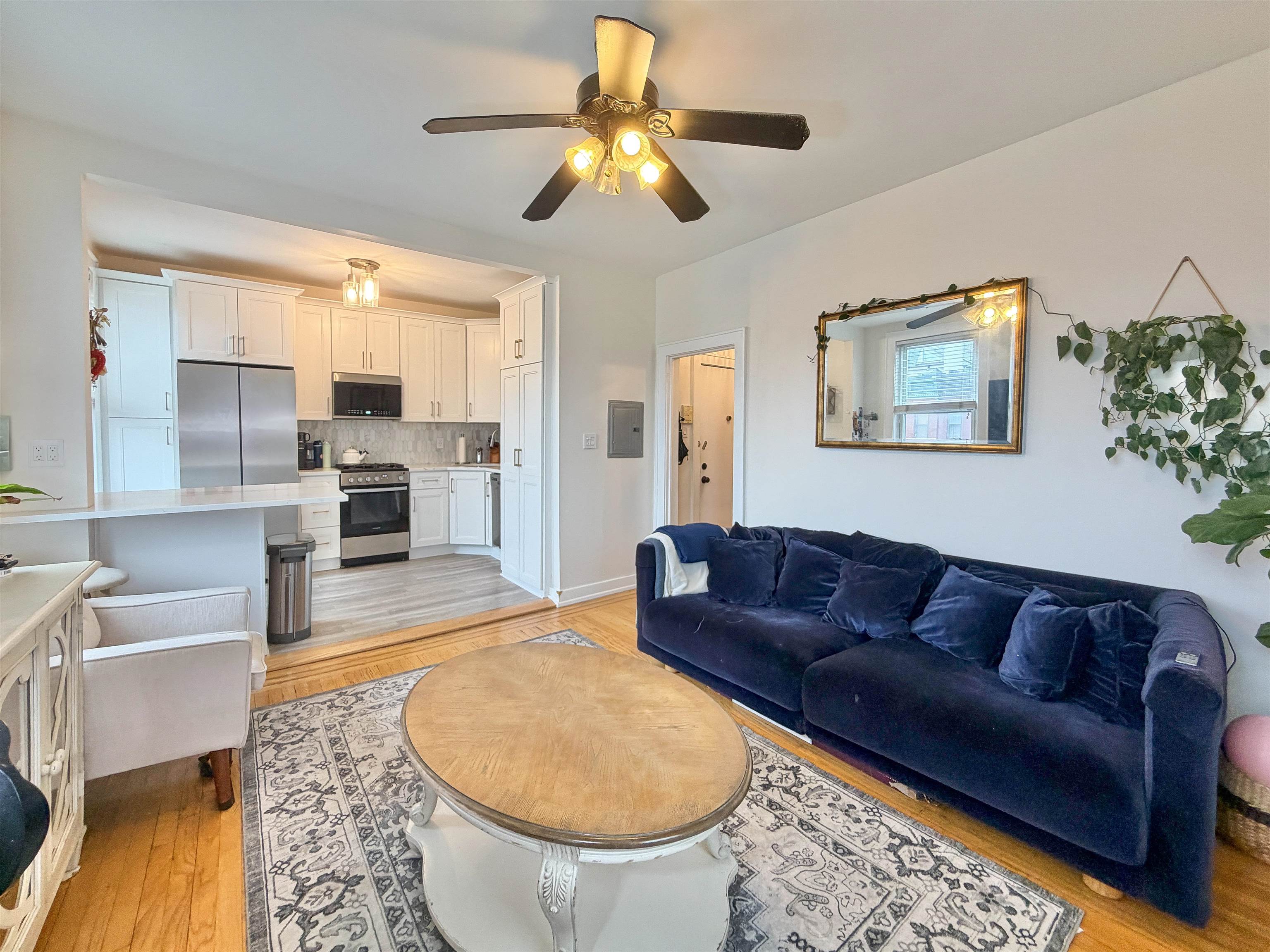 740 WASHINGTON ST Unit: 6