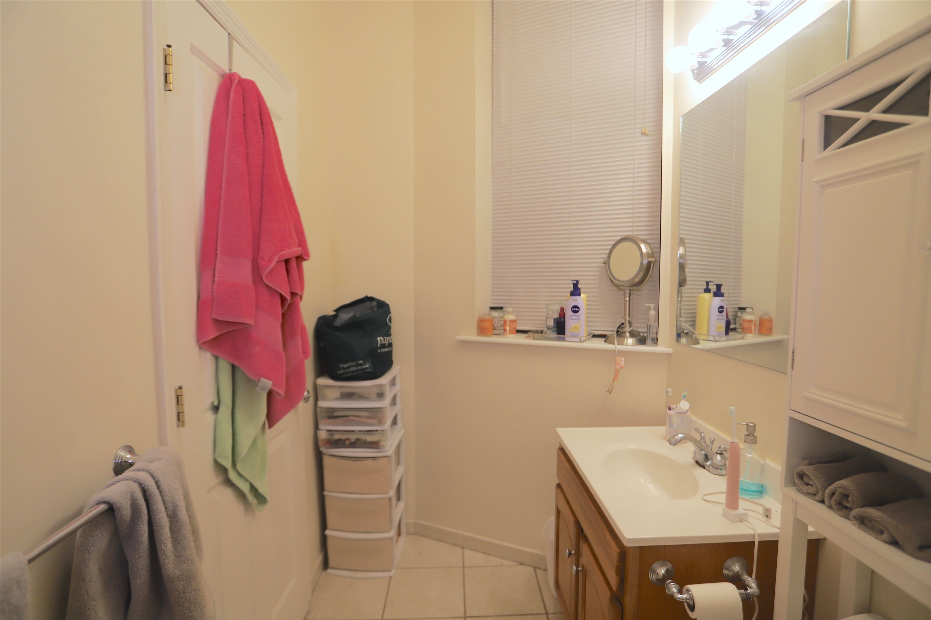 105 11TH ST Unit: 2F