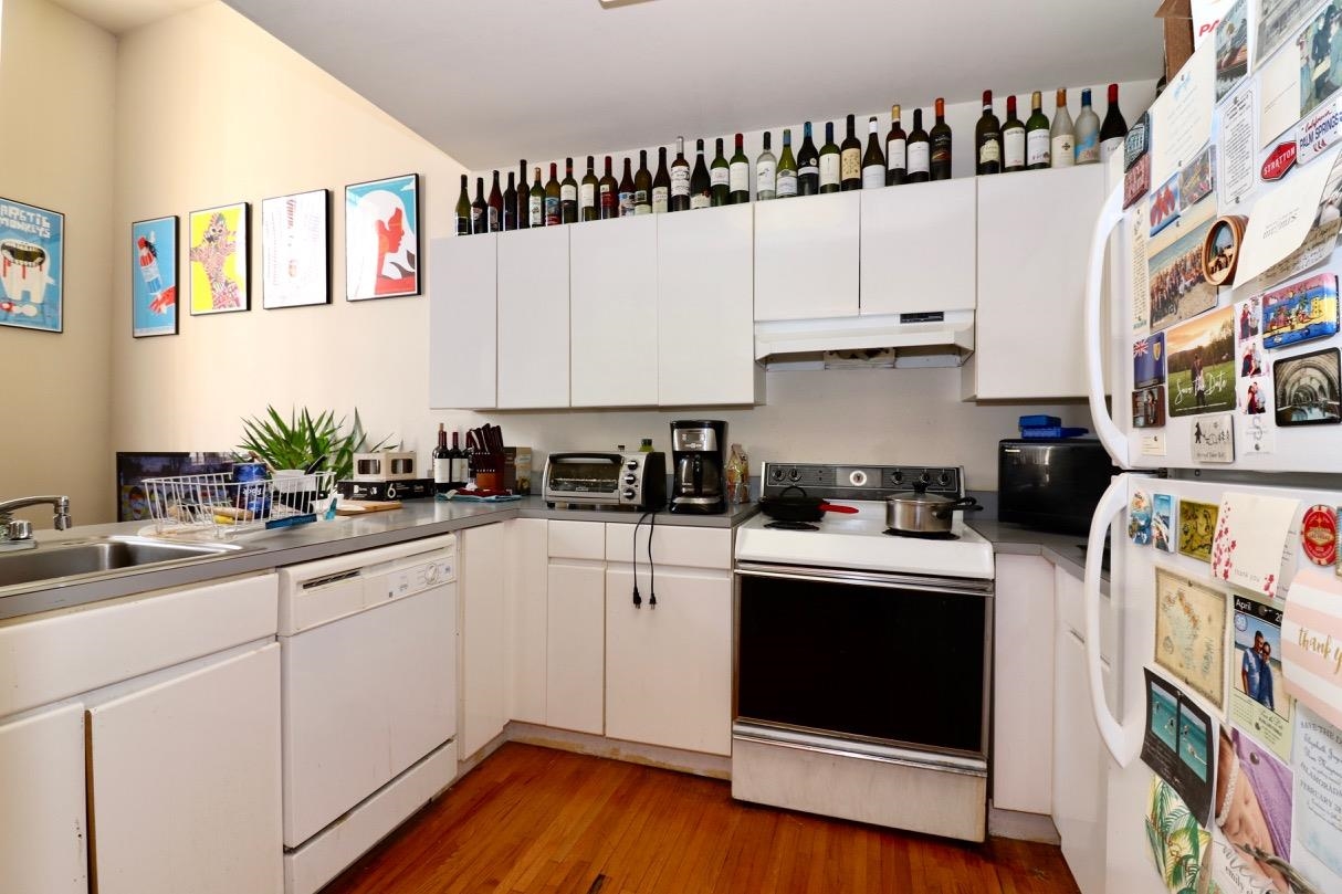 450 7TH ST Unit: 1M