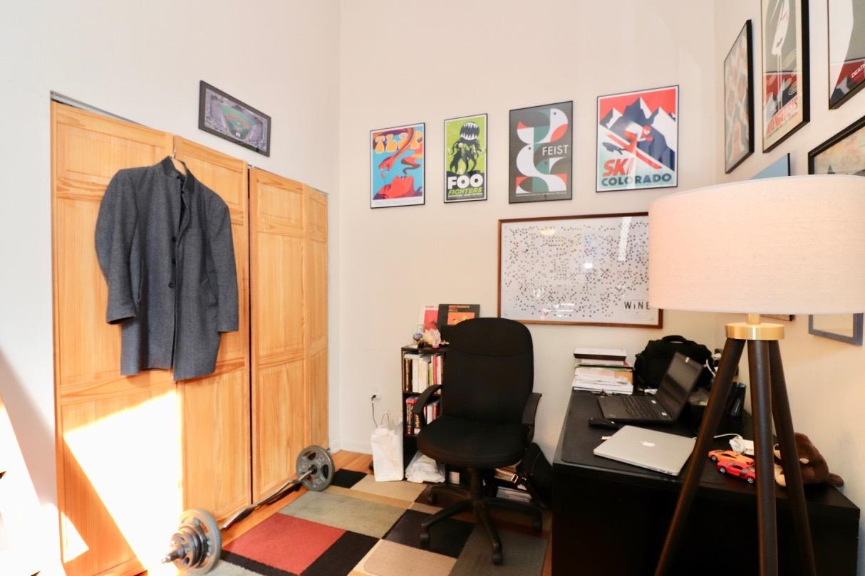 450 7TH ST Unit: 1M