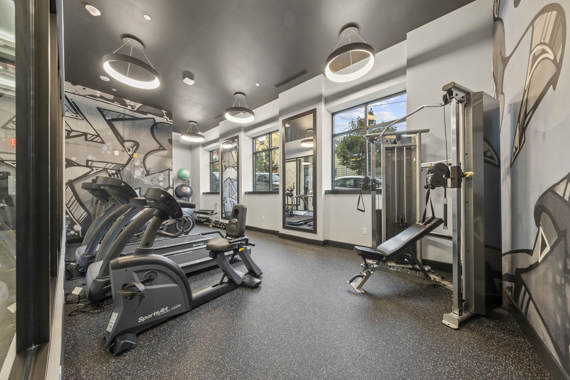 121 34TH ST Unit: 314