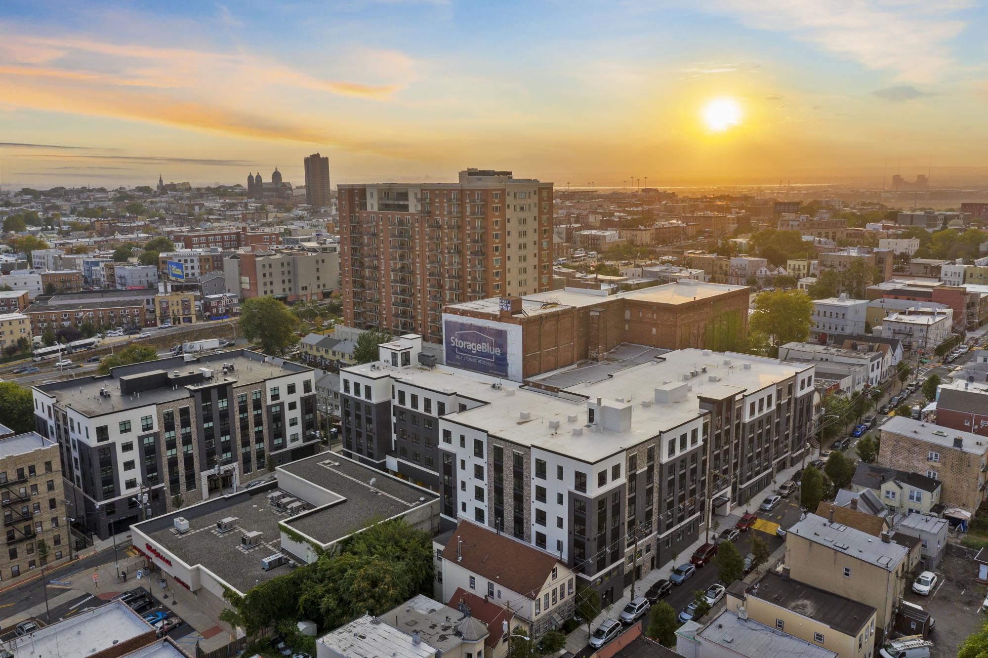 121 34TH ST Unit: 314
