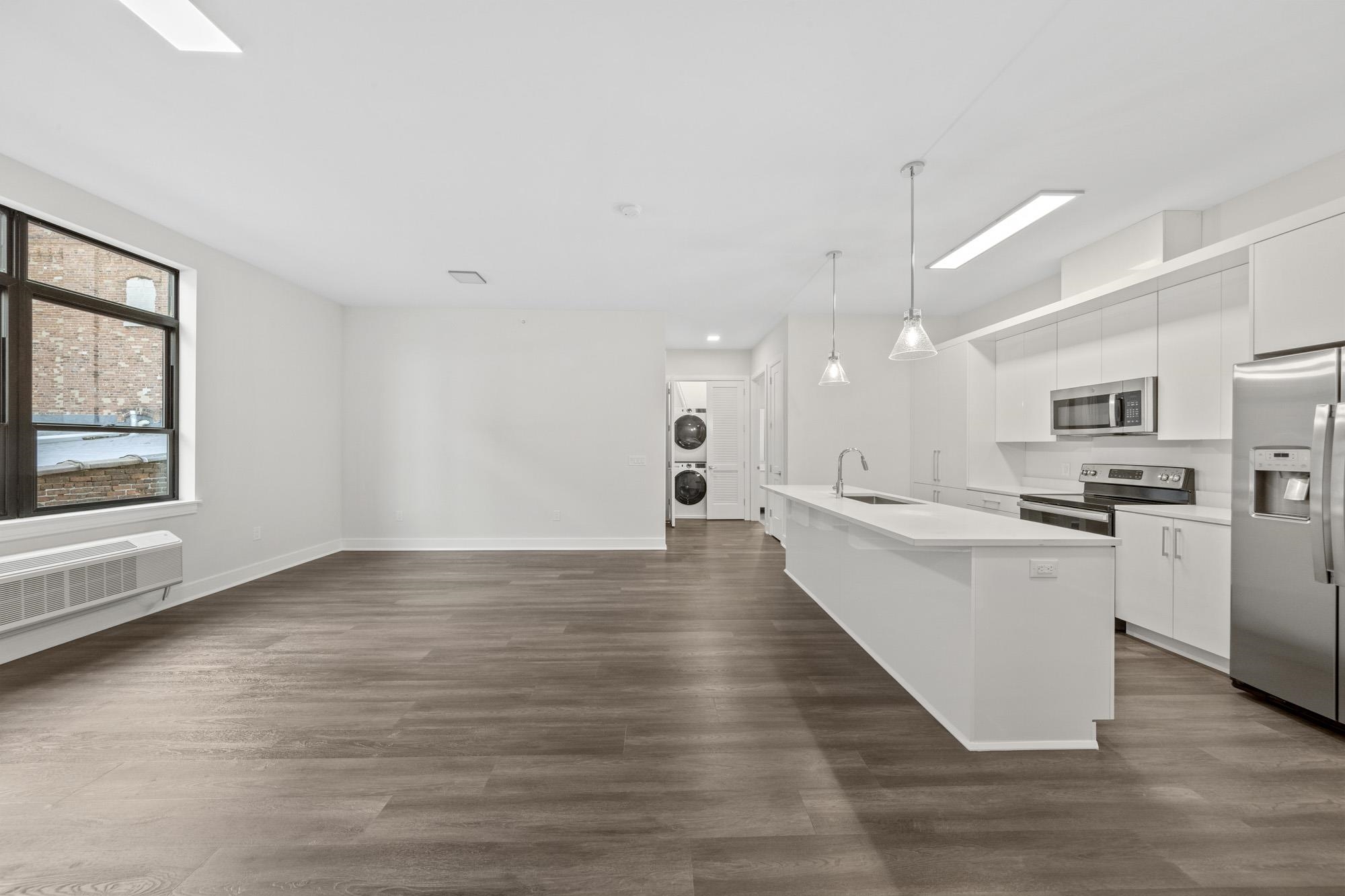 121 34TH ST Unit: 314