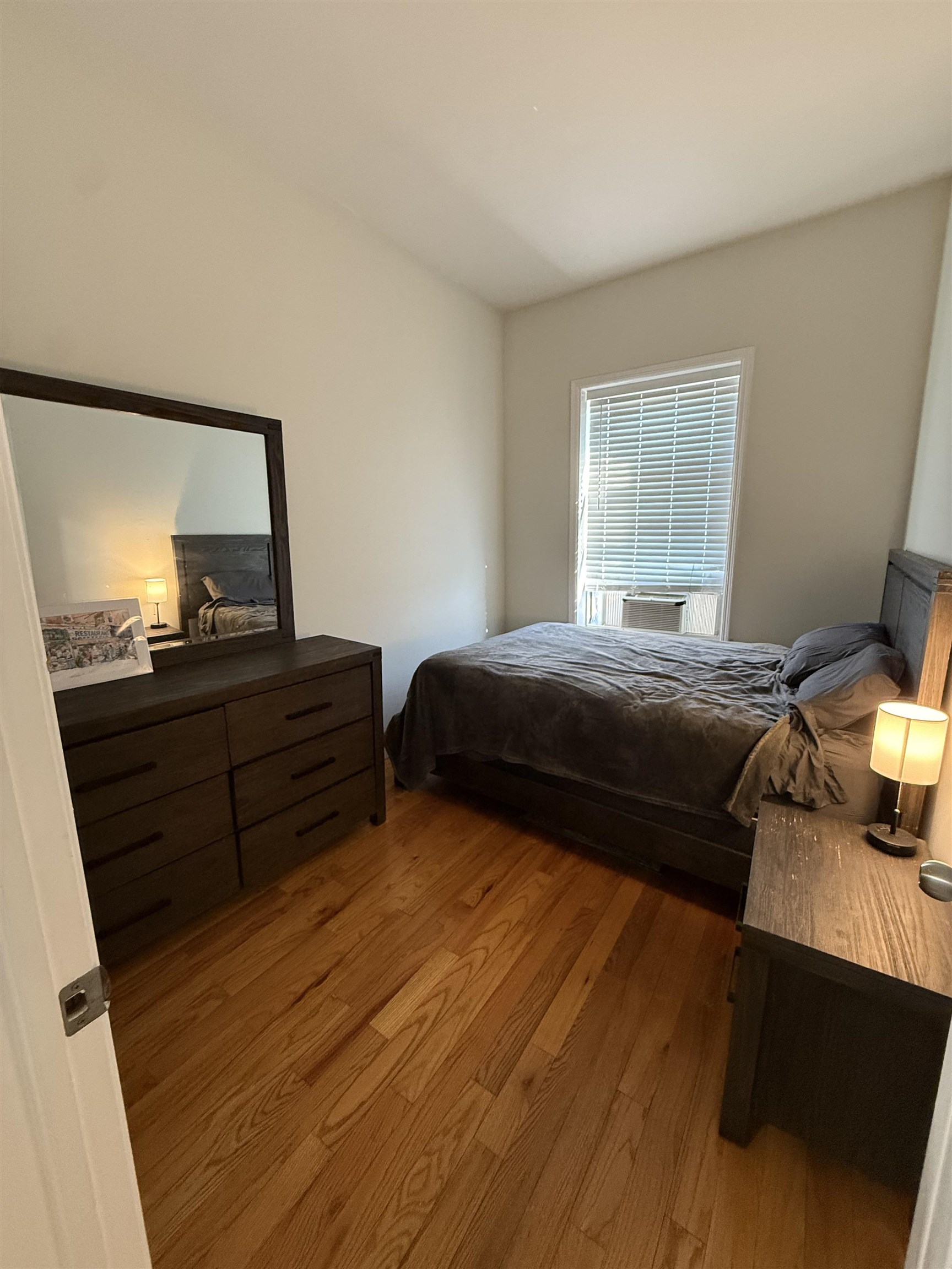 102 WASHINGTON ST Unit: 4D