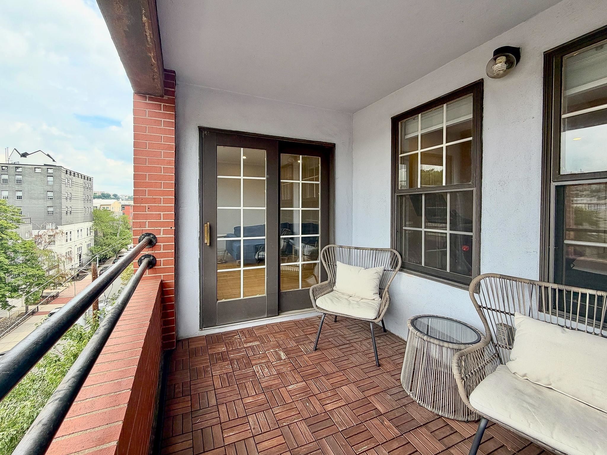 1001 CLINTON ST Unit: 5B